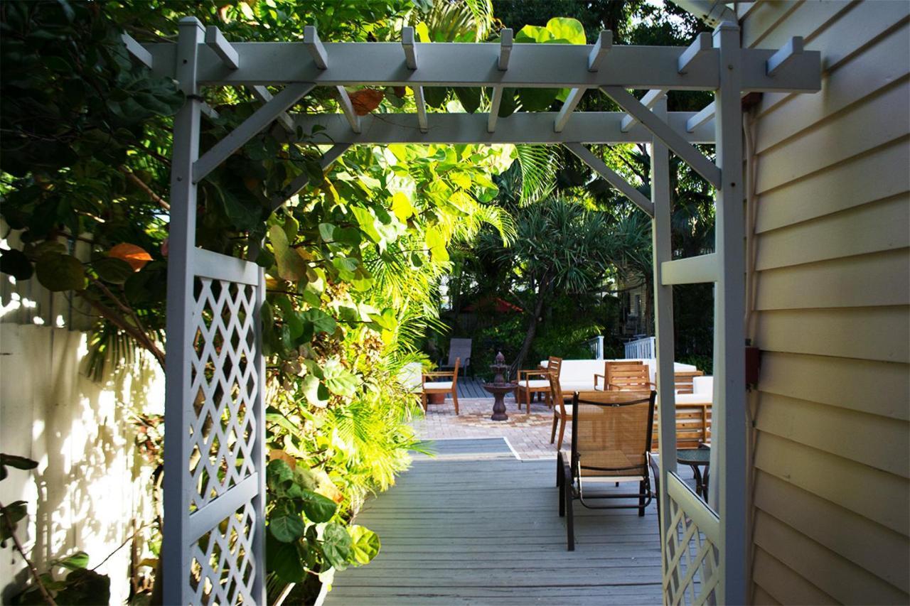 Duval House Acomodação com café da manhã Key West Exterior foto